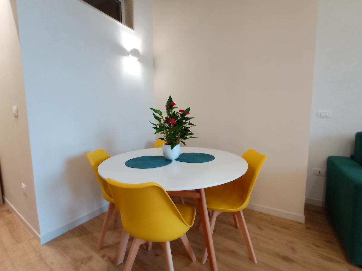 Suites Elifani Marina Trani Esterno foto