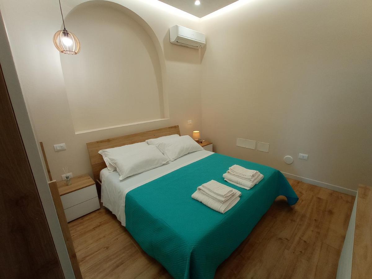 Suites Elifani Marina Trani Esterno foto