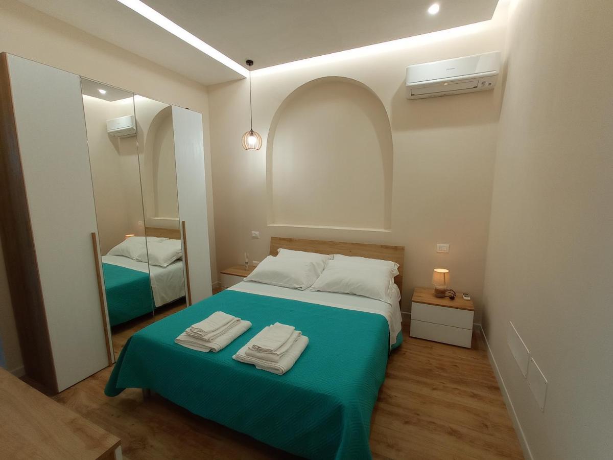 Suites Elifani Marina Trani Esterno foto
